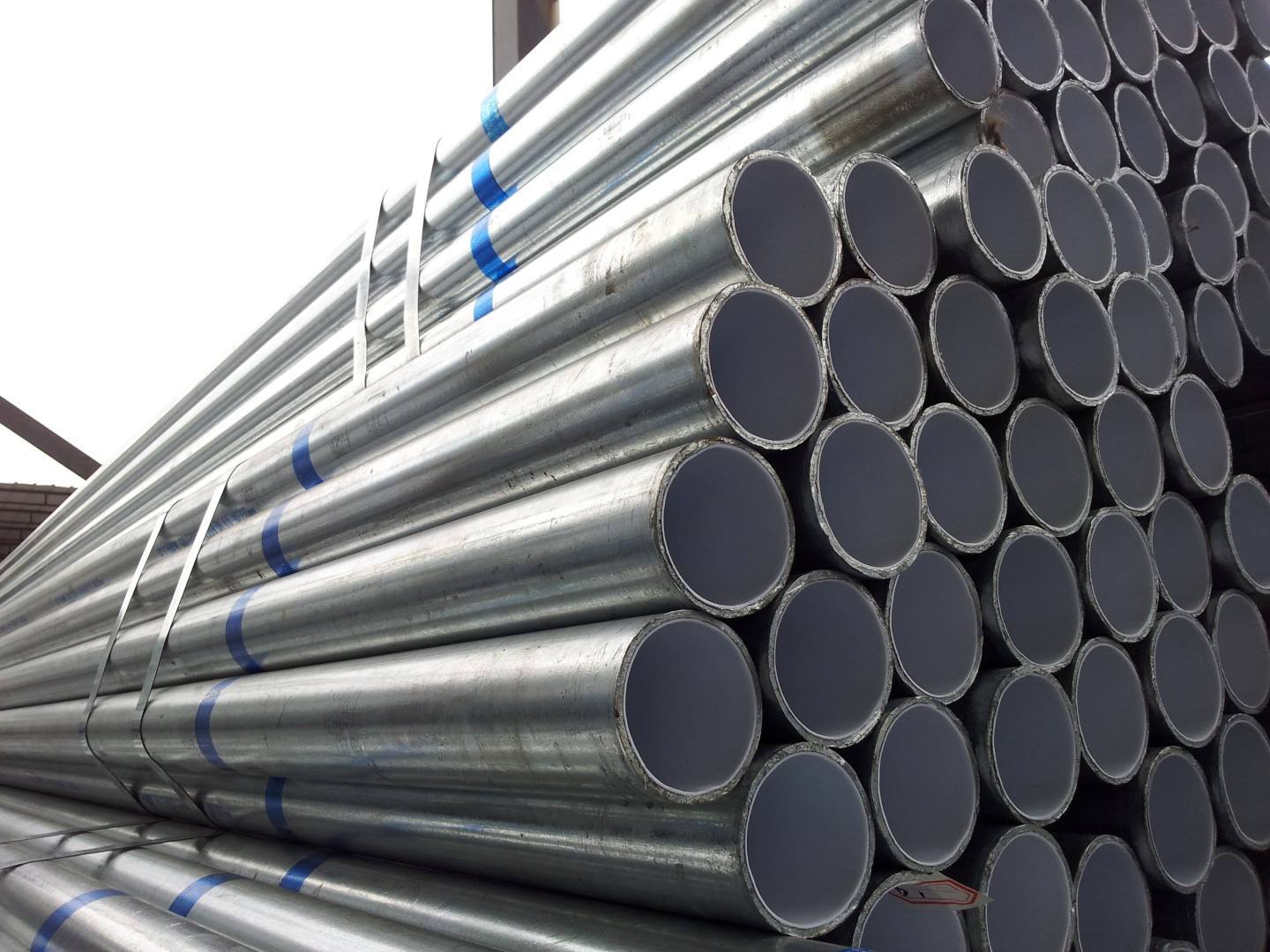 金洲管道获2家机构调研:公司控股子公司—张家港沙钢金洲管道有限公司正式承接达茂旗至包头市区20公里氢气长输管道工程供管参与建设总长约195公里的氢能输送“大动脉”(附调研问答)